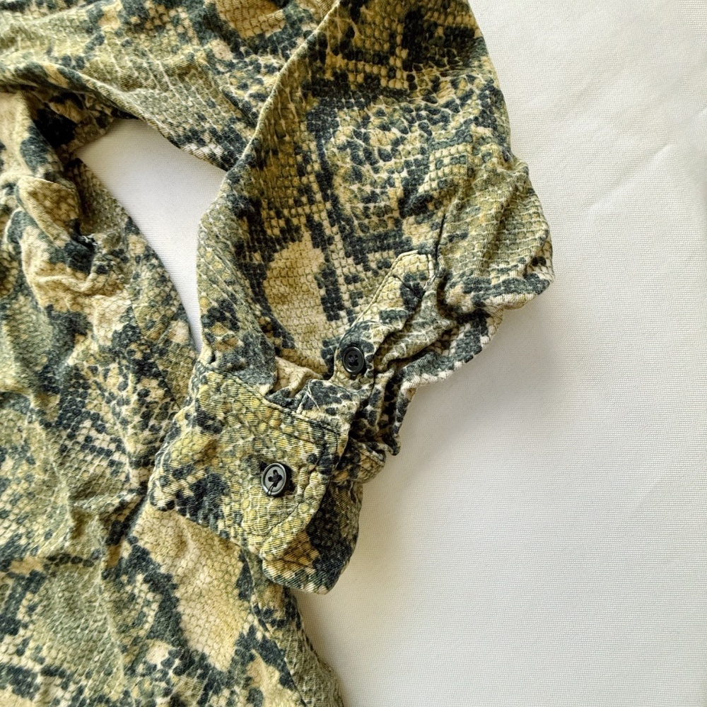 H&M Snakeskin Print Button Up - image 5